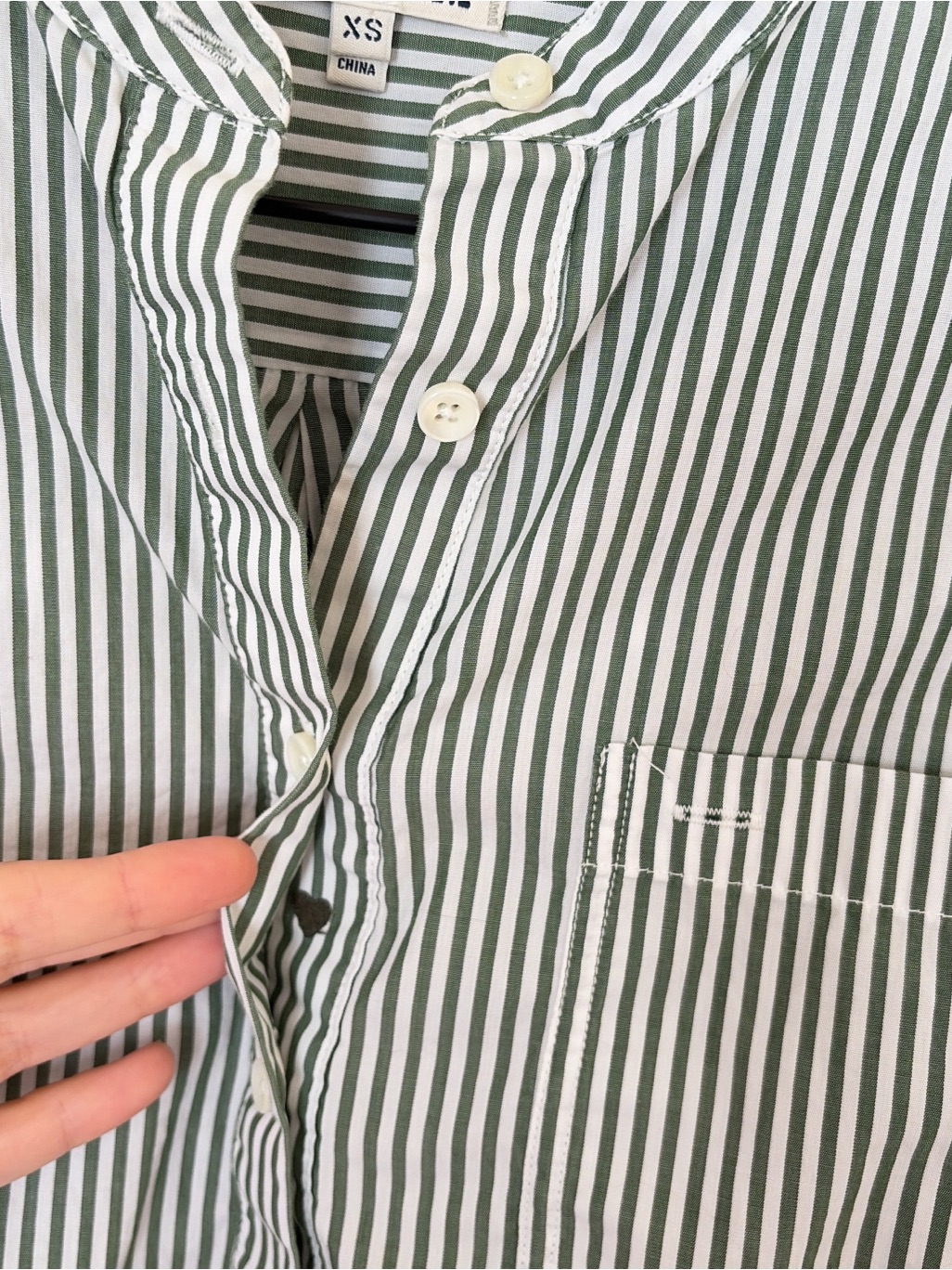 Alex Mill Green White Striped Cropped Mandarin Collar Poplin Shirt — image 2 of 6
